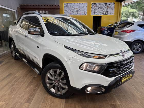 FIAT TORO 2.0 16V TURBO DIESEL RANCH 4WD AT9